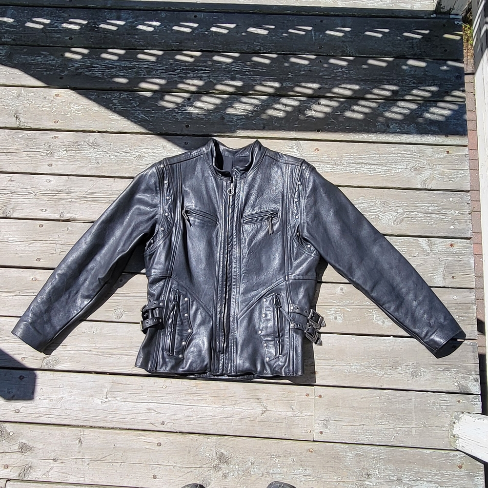 Women's Black Leather Jacket - Picture 1 of 16